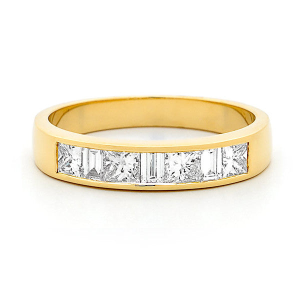 18ct Yellow Gold Princess 0.94ct Diamond Channel Set Wedding Ring